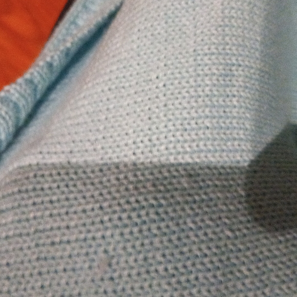 Sweater - Picture 4 of 6